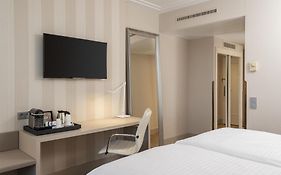 Nh Vienna Airport Conference Center